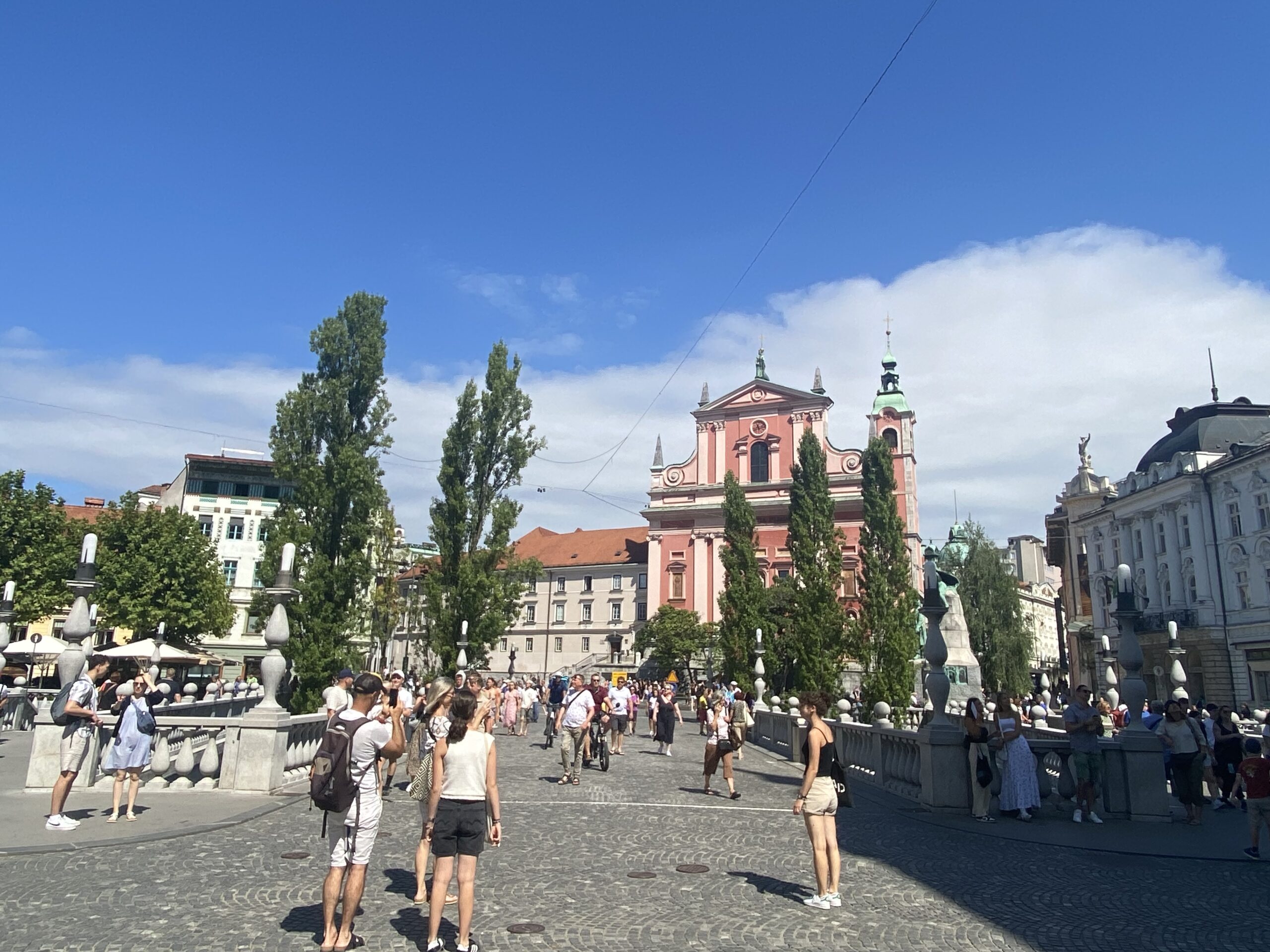 Read more about the article Best Things to Do in Ljubljana – ULTIMATE 1 Day Guide