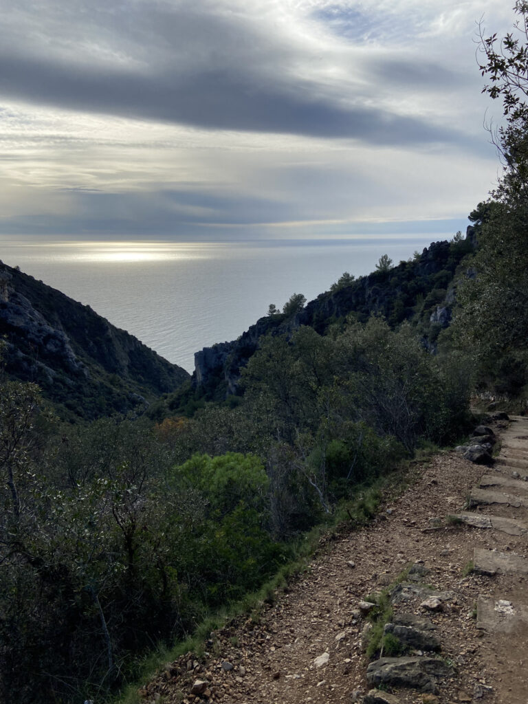 how to get to Eze via Nietzche's trail